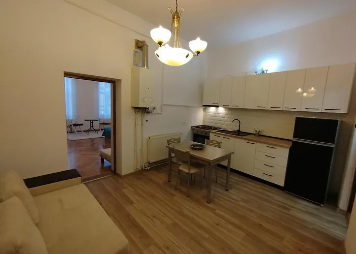 Brasov's Theatre Appartamento *